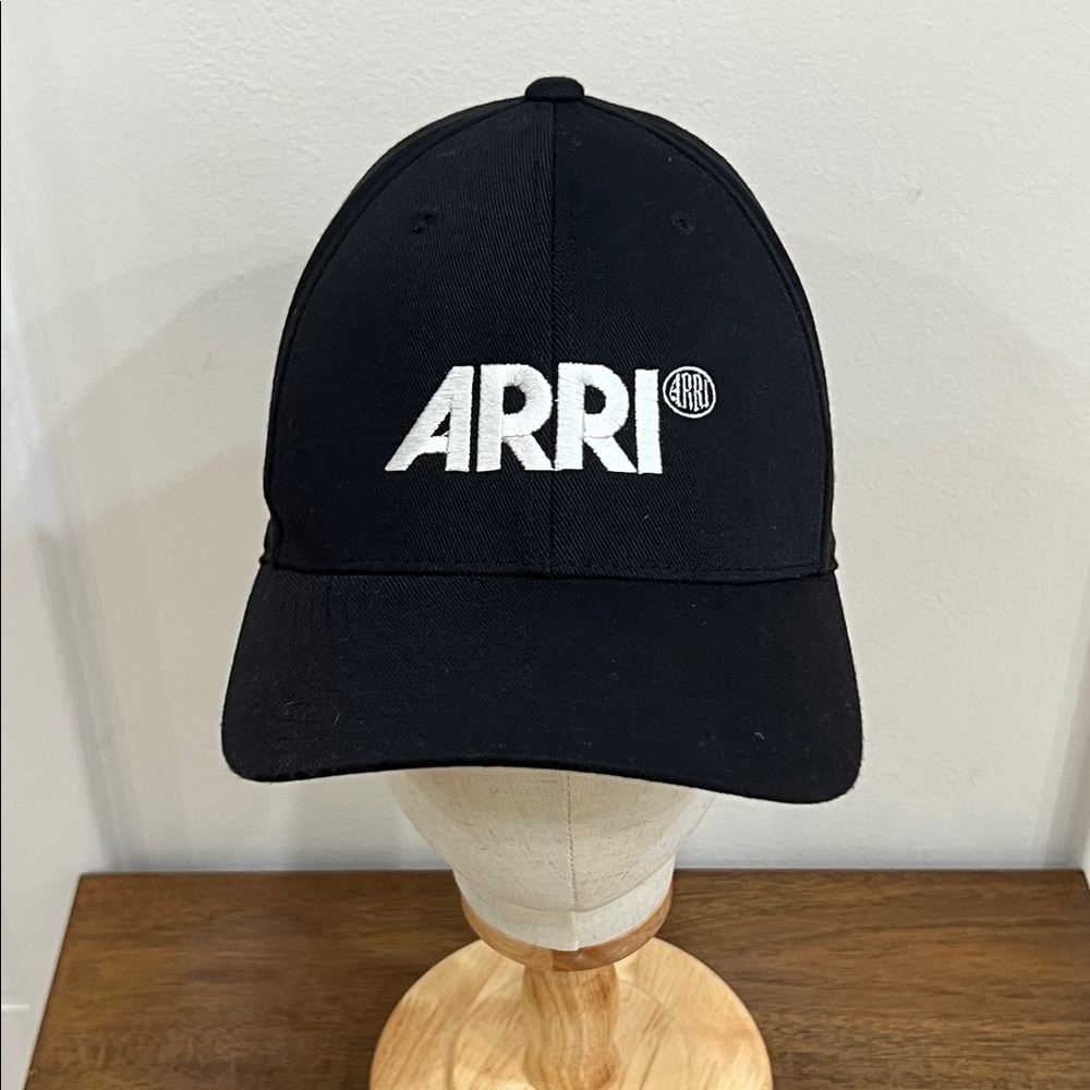 FLEXFIT 110 AARI hat